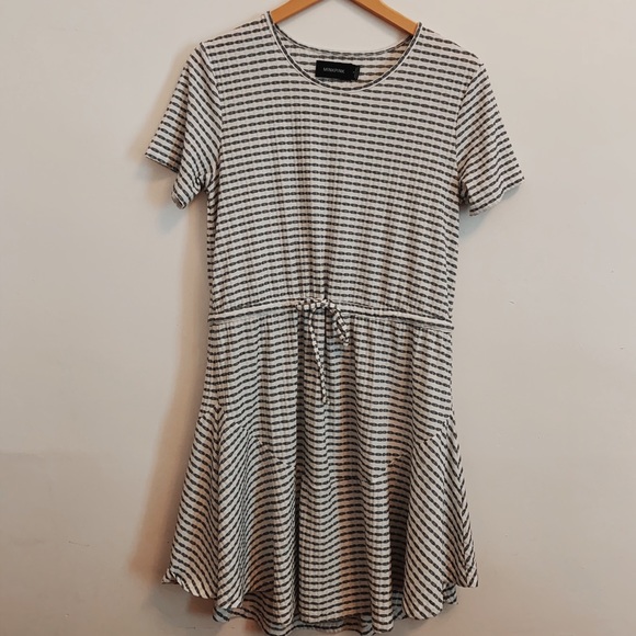 **SOLD** MINKPINK T shirt Dress - Picture 1 of 5